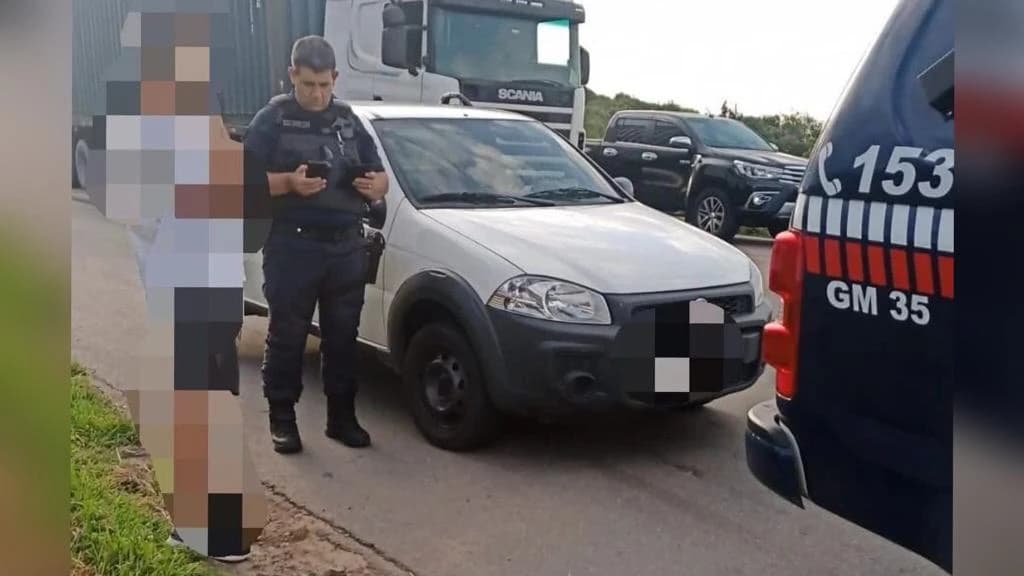 Homem esquece onde estacionou carro e faz boletim de ocorrência