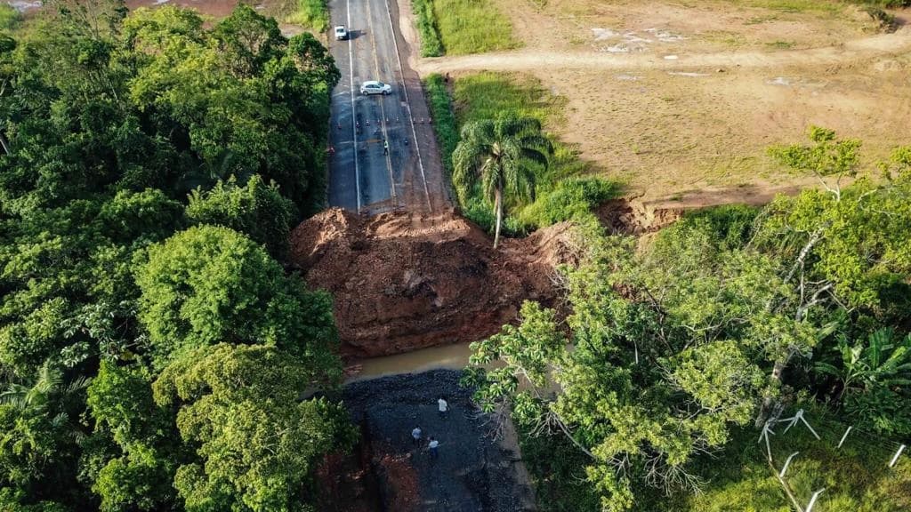Governo do Estado auxilia cidades afetadas pelas chuvas e governador confirma visita ao Vale do Itajaí