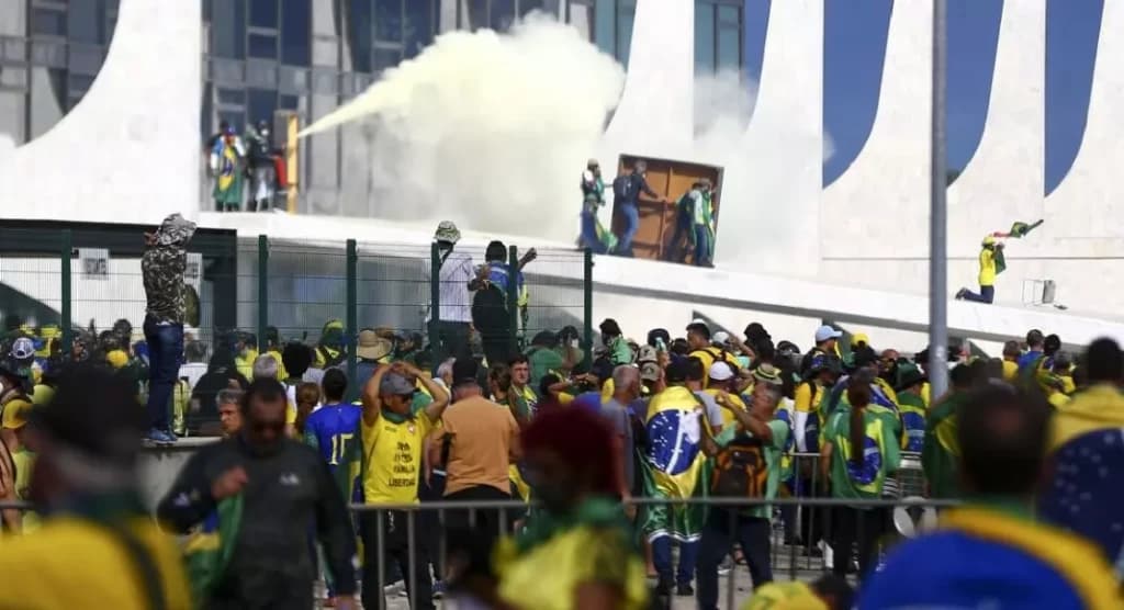 Lista de presos em ato em Brasília ultrapassa 700 nomes