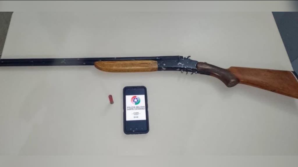 Homem ameaça morador de morte após pedido para abaixar o volume do som