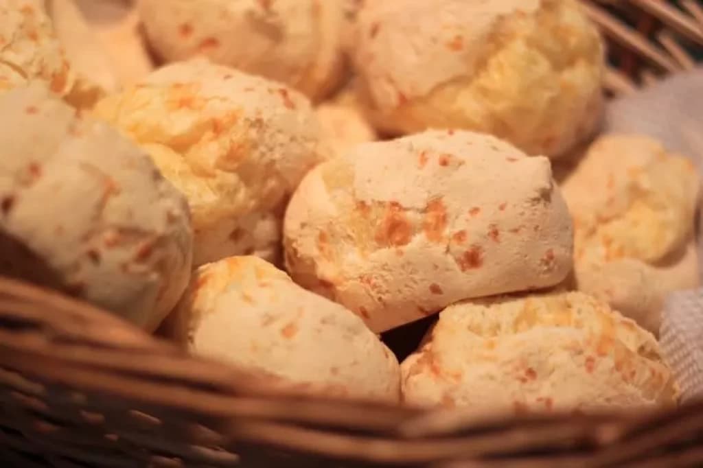 Bombeiros salvam homem que se engasgou com pão de queijo no Beto Carrero World