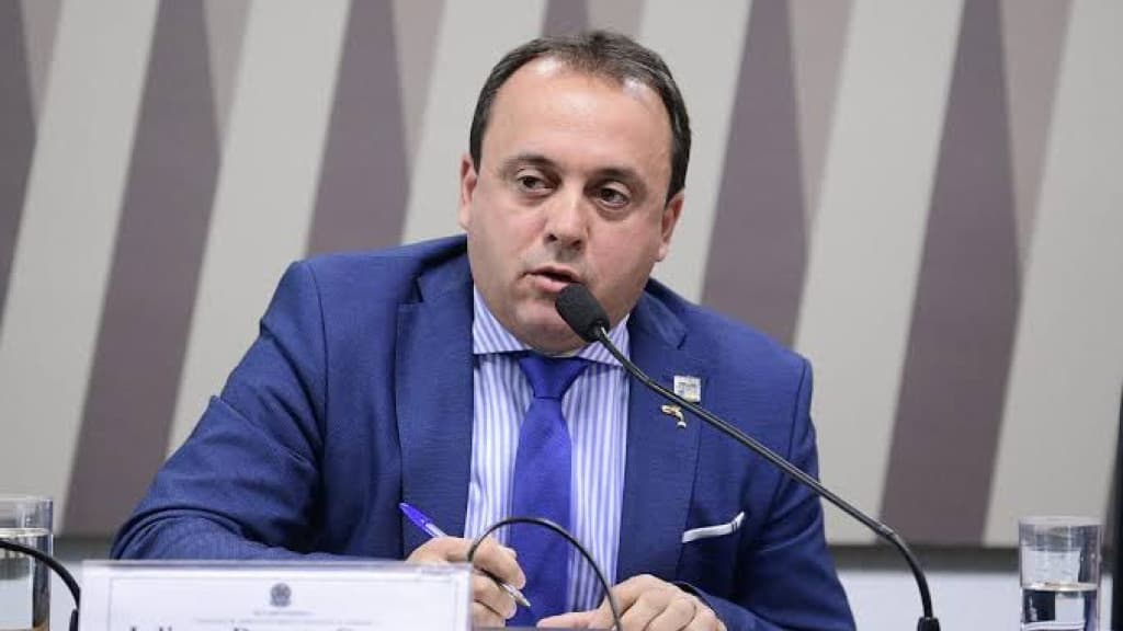 Justiça determina arquivamento de inquérito contra ex-prefeito de Governador Celso Ramos