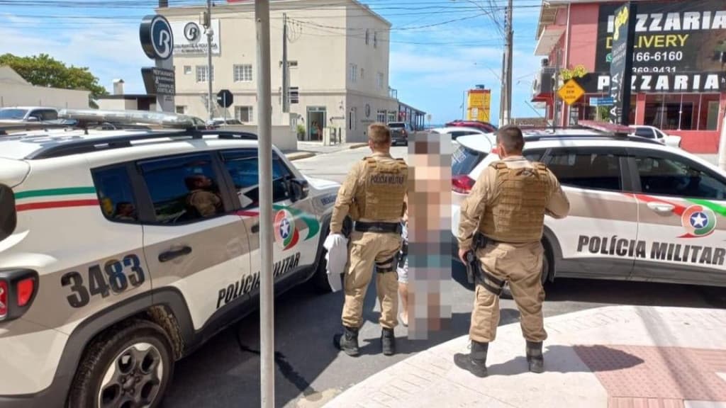 Foragido da justiça é preso curtindo praia em Porto Belo