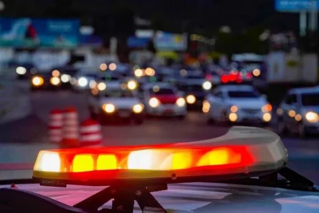 Jovem se joga do carro após perceber que estaria sendo dopada em Florianópolis