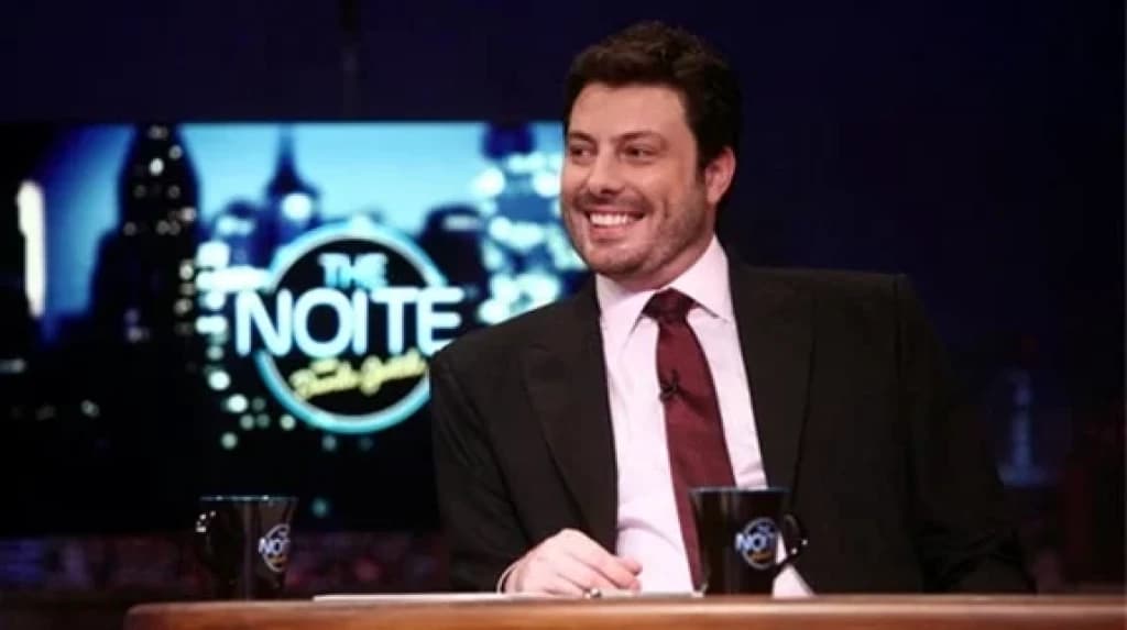 Danilo Gentili se apresenta em Balneário Camboriú