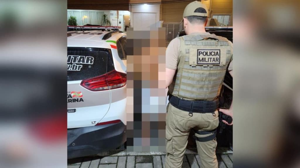 Homem fica sem o pagamento do patrão e espanca mãe em Tijucas
