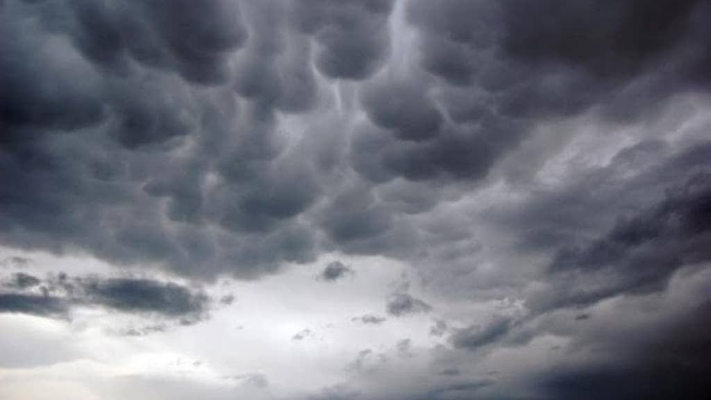 Calor intenso e tempestade marcam SC nesta quinta-feira (11)