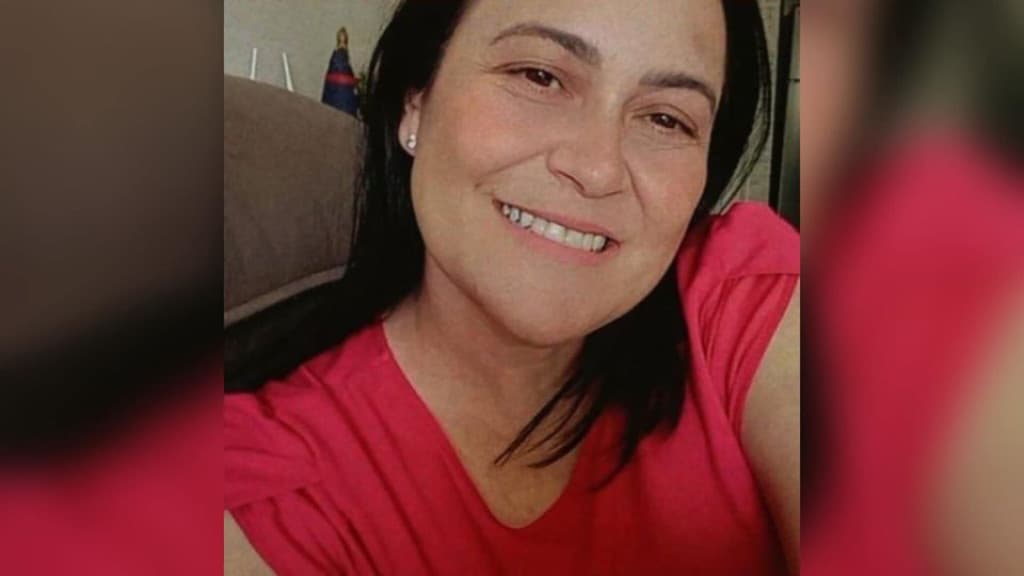 Mulher é morta a facadas pelo próprio companheiro em SC