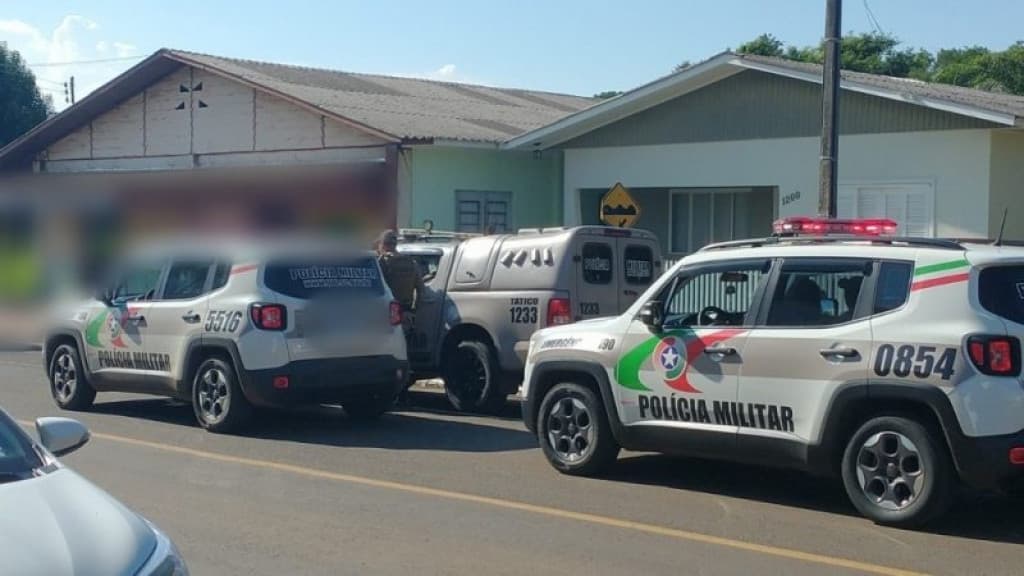 Motorista de aplicativo é assaltado e fica 3h sendo ameaçado de morte por criminoso