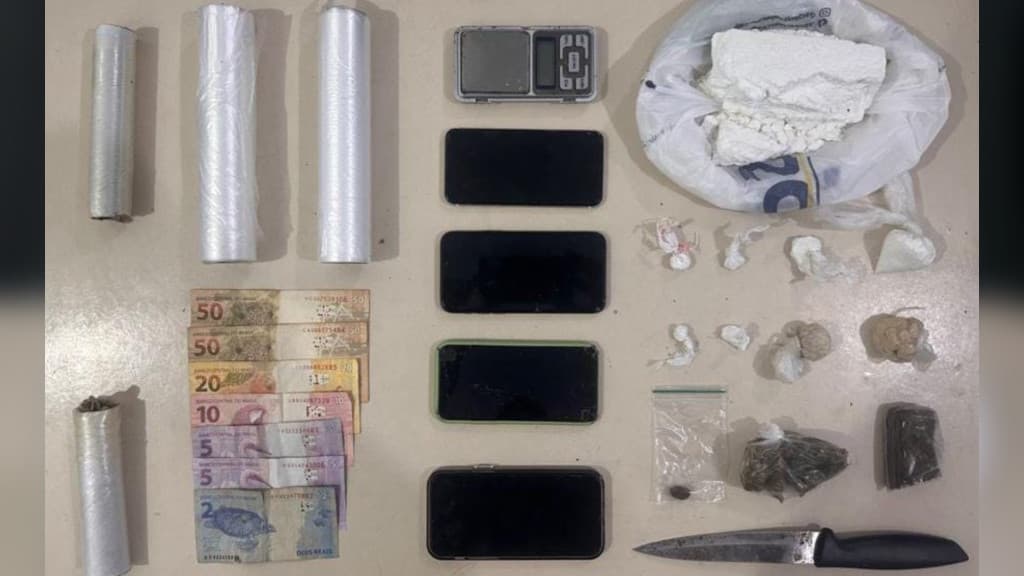 Perseguição termina com prisão e apreensão de drogas em Porto Belo