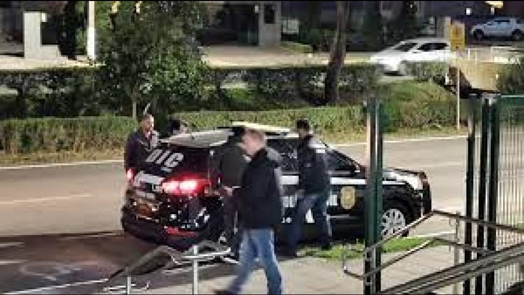 Advogado é preso suspeito de integrar organização criminosa em Santa Catarina