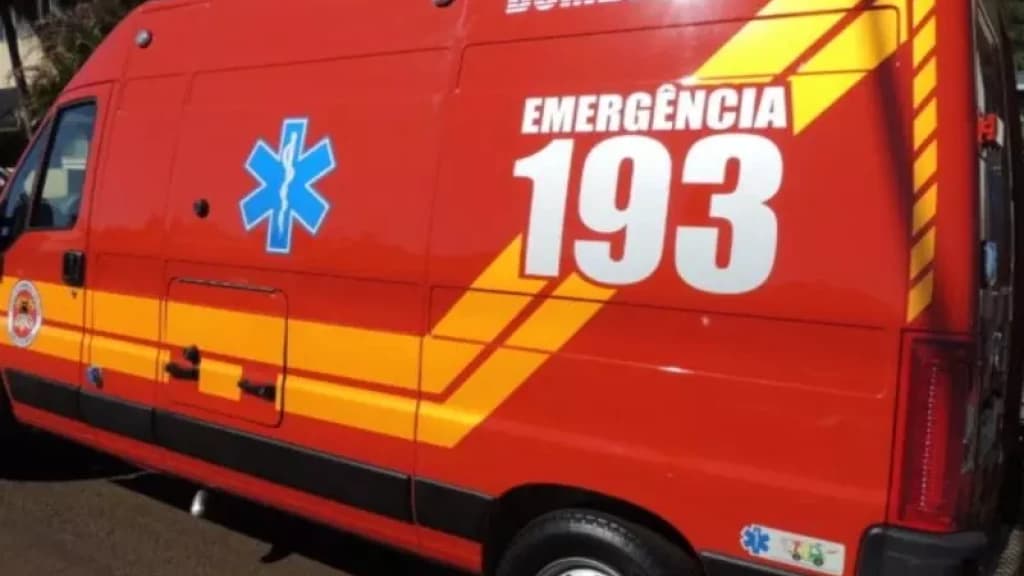 Trabalhador sobrevive após queda de 7 metros em Itapema