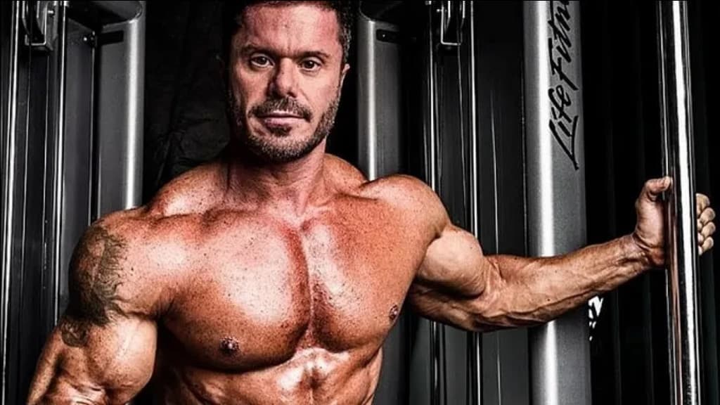 Influencer fitness é alvo da PF por tráfico e desvio de produtos para confecção de crack