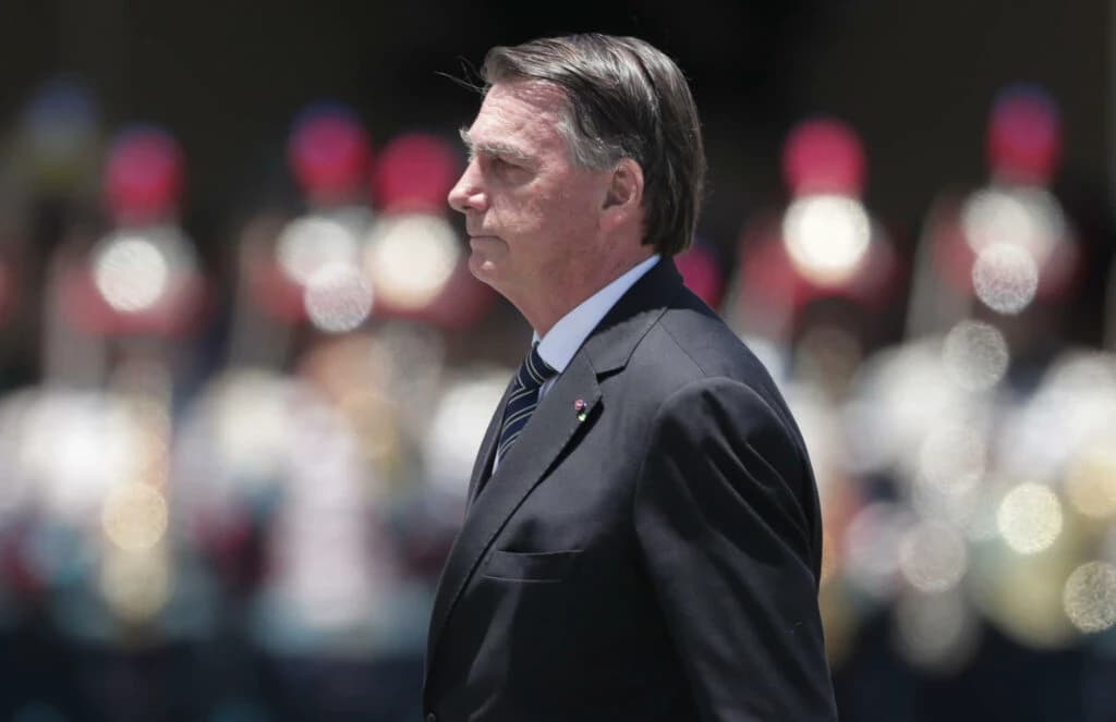 Bolsonaro confirma presença na posse de ministros do STJ nesta terça