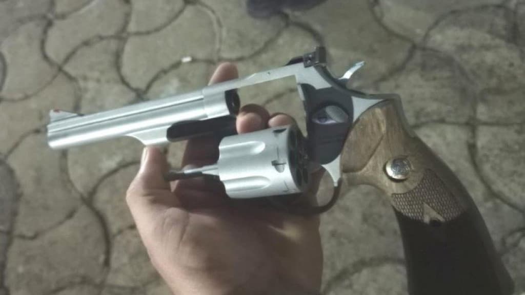 Discussão entre colegas termina em tentativa de assassinato