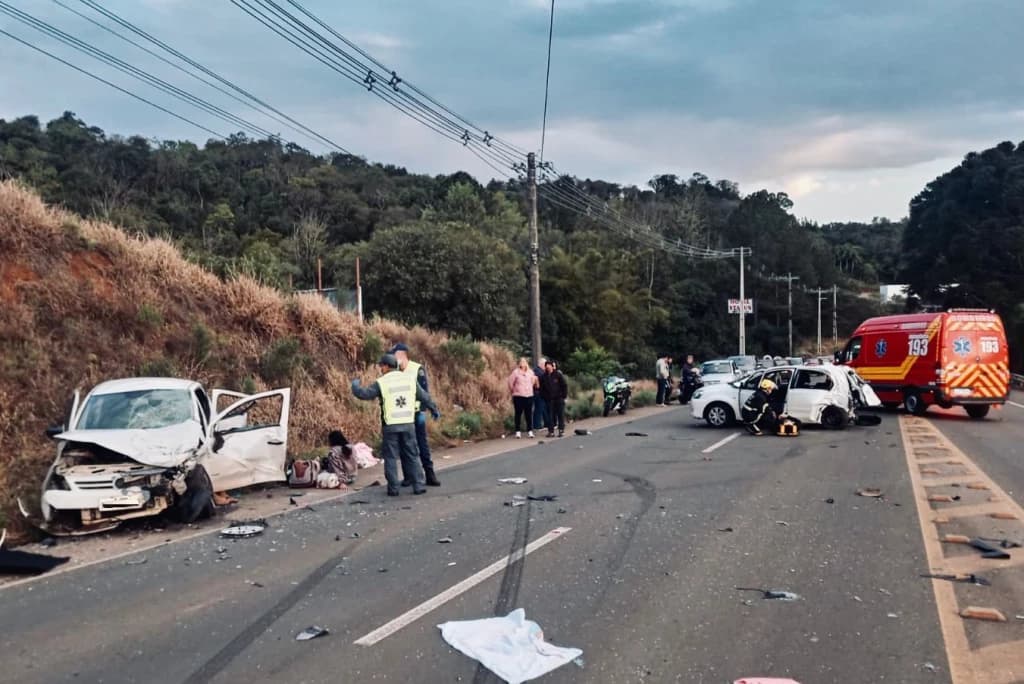 Grávida tem suspeita de traumatismo craniano após grave acidente em SC