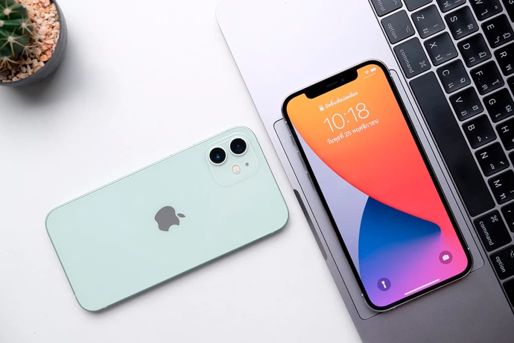 Governo proíbe vender iphones sem carregador e aplica multa milionária