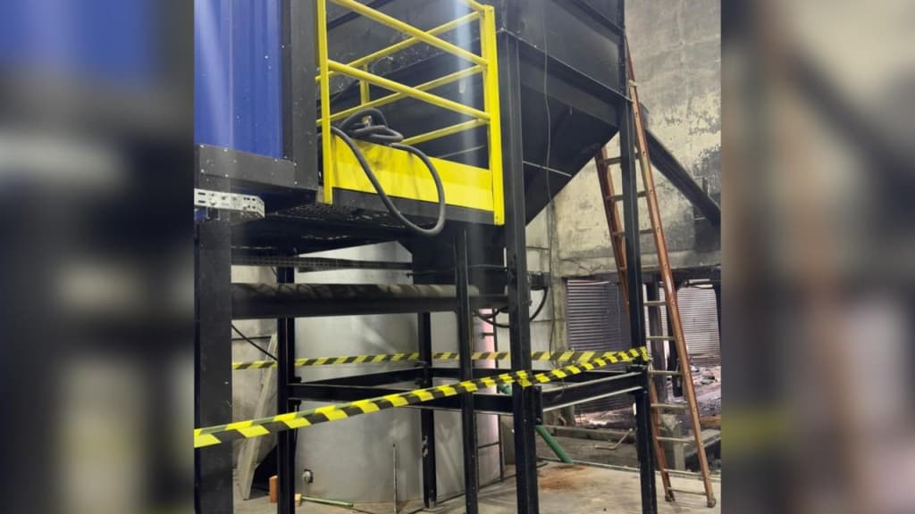 Jovem de 19 anos morre soterrado após cair em silo de arroz