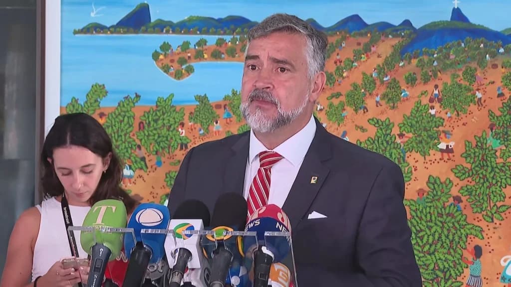 Ministro diz que “fake news” são criadas por pessoas que não estão no RS