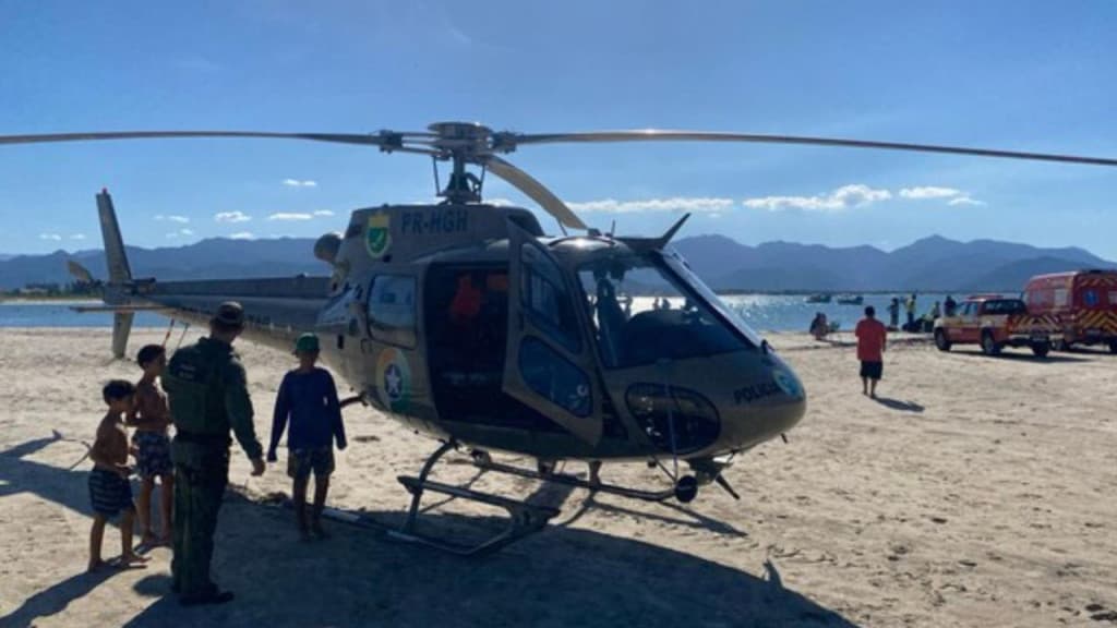 Mulher morre após se afogar na Praia da Pinheira, em Palhoça