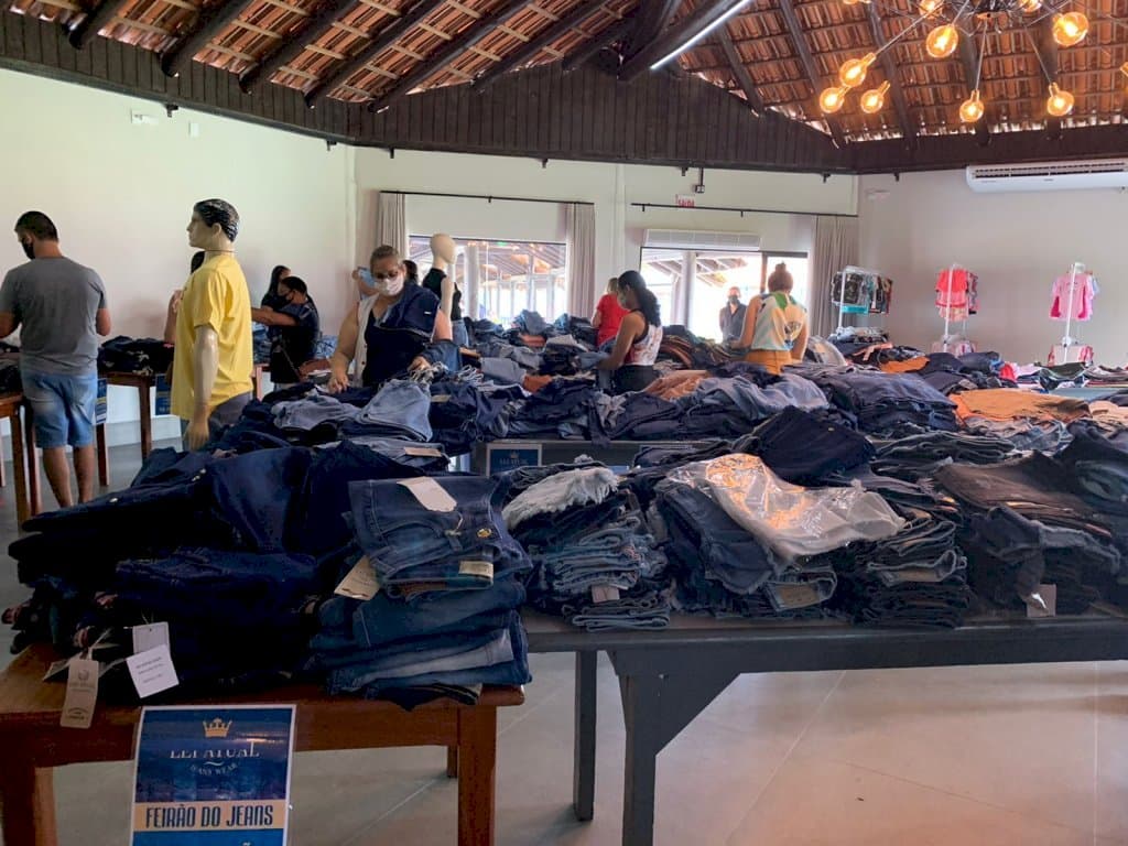 Vem aí mais um Mega Feirão Jeans da Lei Atual, em Tijucas