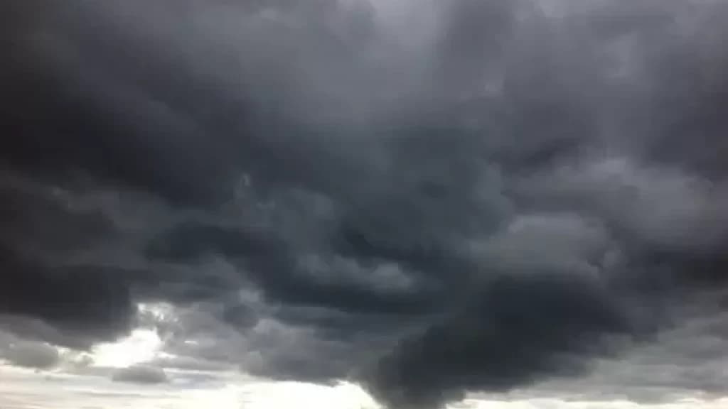 SC em alerta: Temporais, ventos fortes e queda de granizo