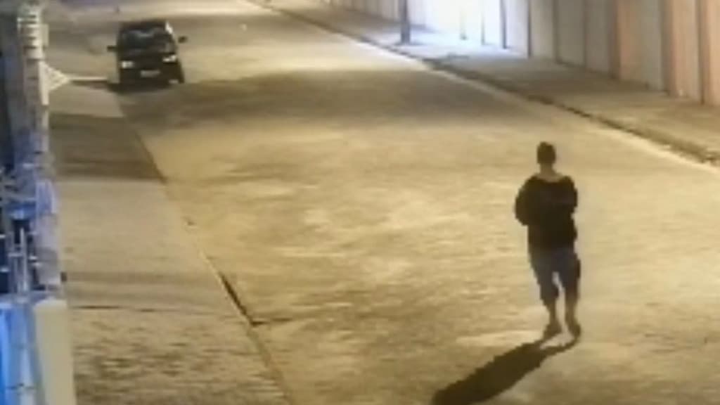 Morador de Tijucas deixa carro na frente de casa e tem surpresa desagradável