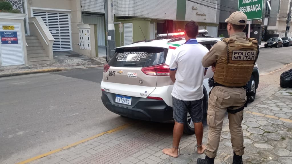 Foragido por homicídio no Paraná é preso em Itapema