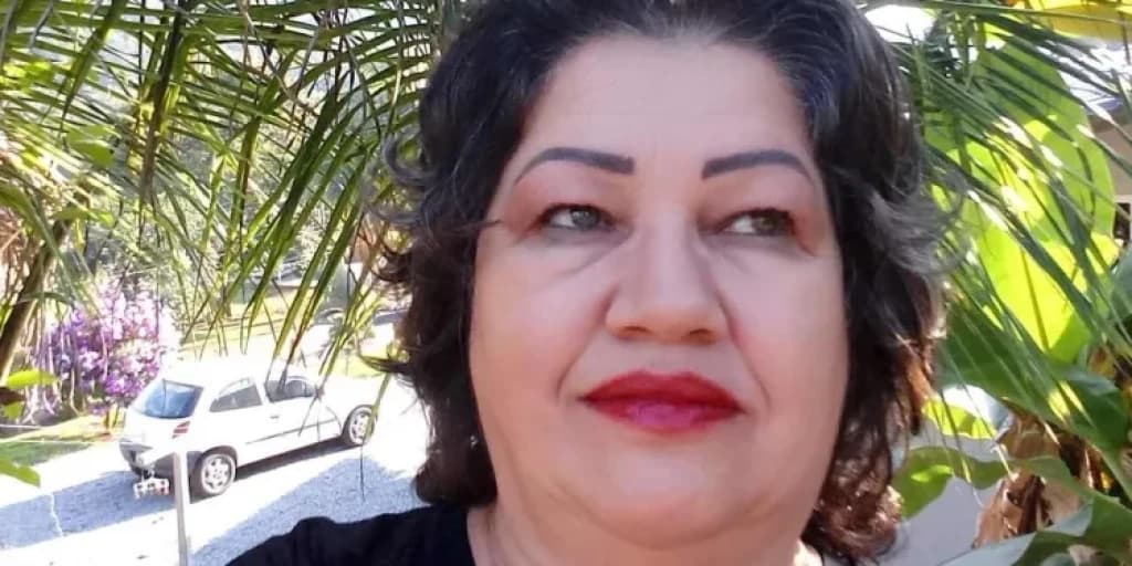 Mulher morre após colisão frontal entre carro e carreta na SC-108
