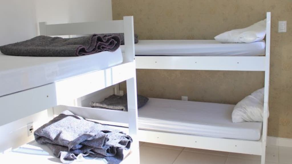 Itajaí reabre abrigo de inverno para moradores de rua