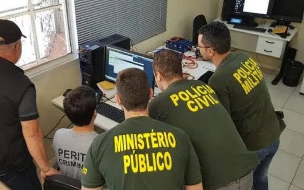 Megaoperação contra corrupção é deflagrada em SC; 28 cidades e 25 empresas são alvo