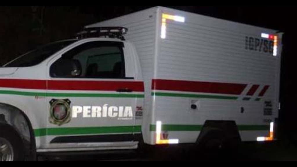 Homem morre atropelado na BR-101 e motorista foge sem prestar socorro