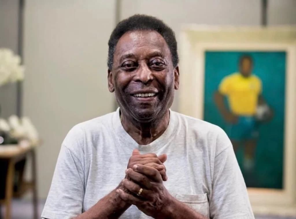 Pelé responde ao tratamento contra infecção respiratória