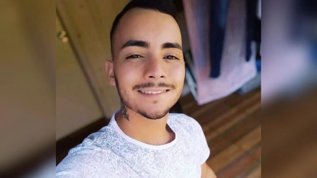Jovem leva tiro no peito após saída de balada e morre no hospital em SC