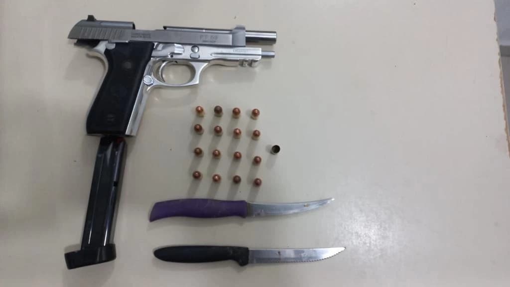 Dono de conveniência é preso após disparos de arma de fogo em Canelinha