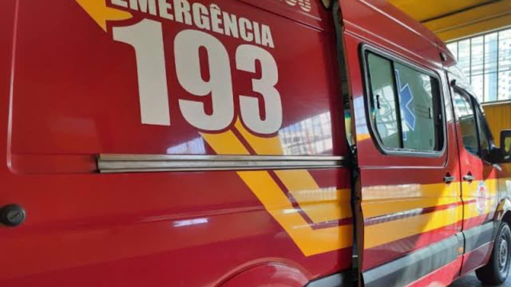 Acidente de trânsito deixa motociclista ferida em Tijucas