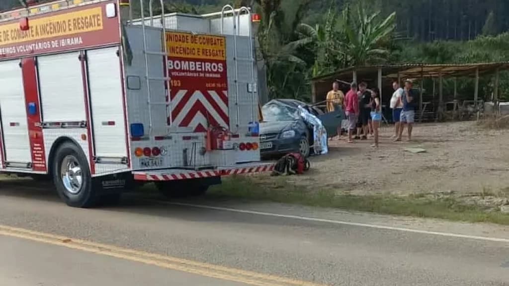 Policial da reserva morre em acidente de trânsito no Vale do Itajaí