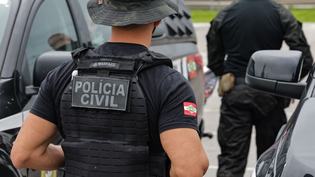 Polícia Civil de Santa Catarina cumpre 3,9 mil mandados de prisão em 2024, maior número já registrado