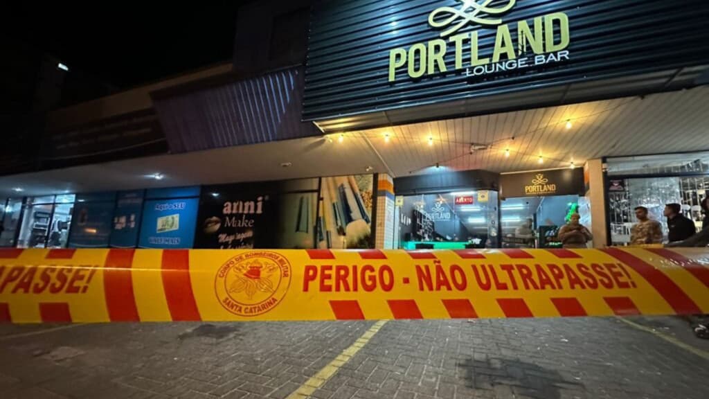 Empresário é alvejado com dois tiros na cabeça dentro do próprio estabelecimento