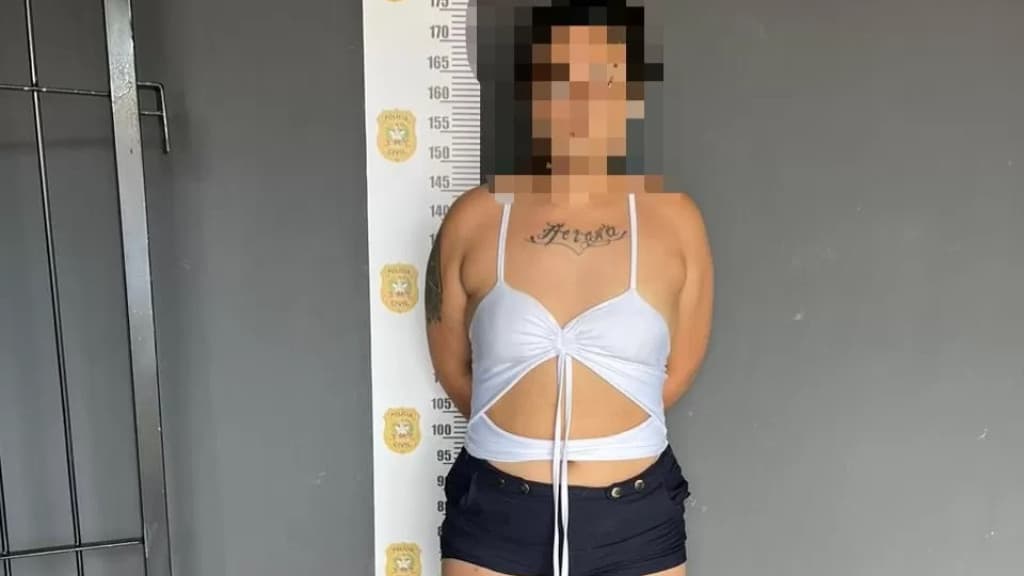 “Ele é só meu”: Mulher é presa ao tentar matar ex-companheiro com faca