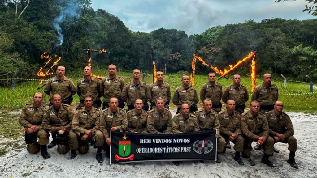PMSC forma “Guerreiros de Elite” e entrega viaturas blindadas em Joinville