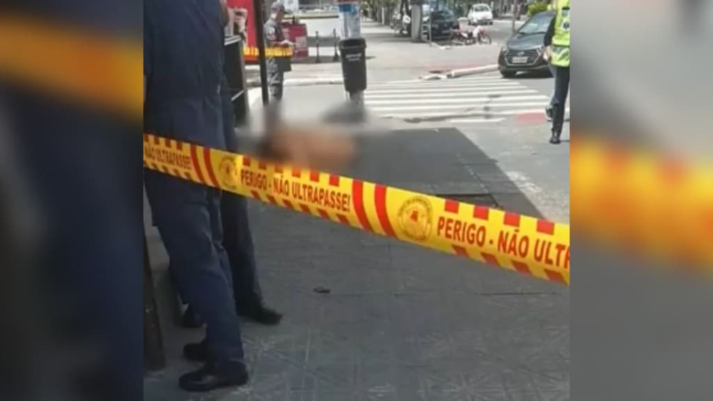 “Estava enrolado em cobertor”: Morador de rua é morto a pauladas em Florianópolis