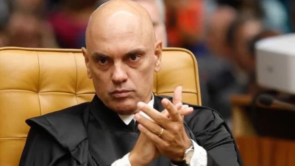 URGENTE: Balneário Camboriú e Itajaí são alvos de operação ordenada por Alexandre de Moraes