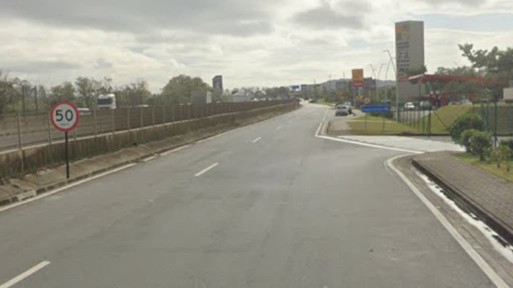 Queda de moto mata condutor na BR-101 em Porto Belo