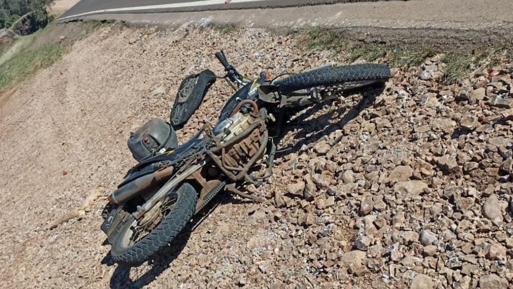 Idoso é encontrado morto ao lado de moto na SC-480