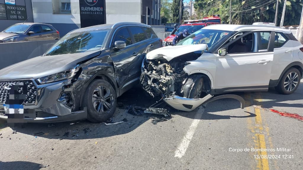 Idoso de 78 anos fica gravemente ferido em acidente de trânsito em Blumenau