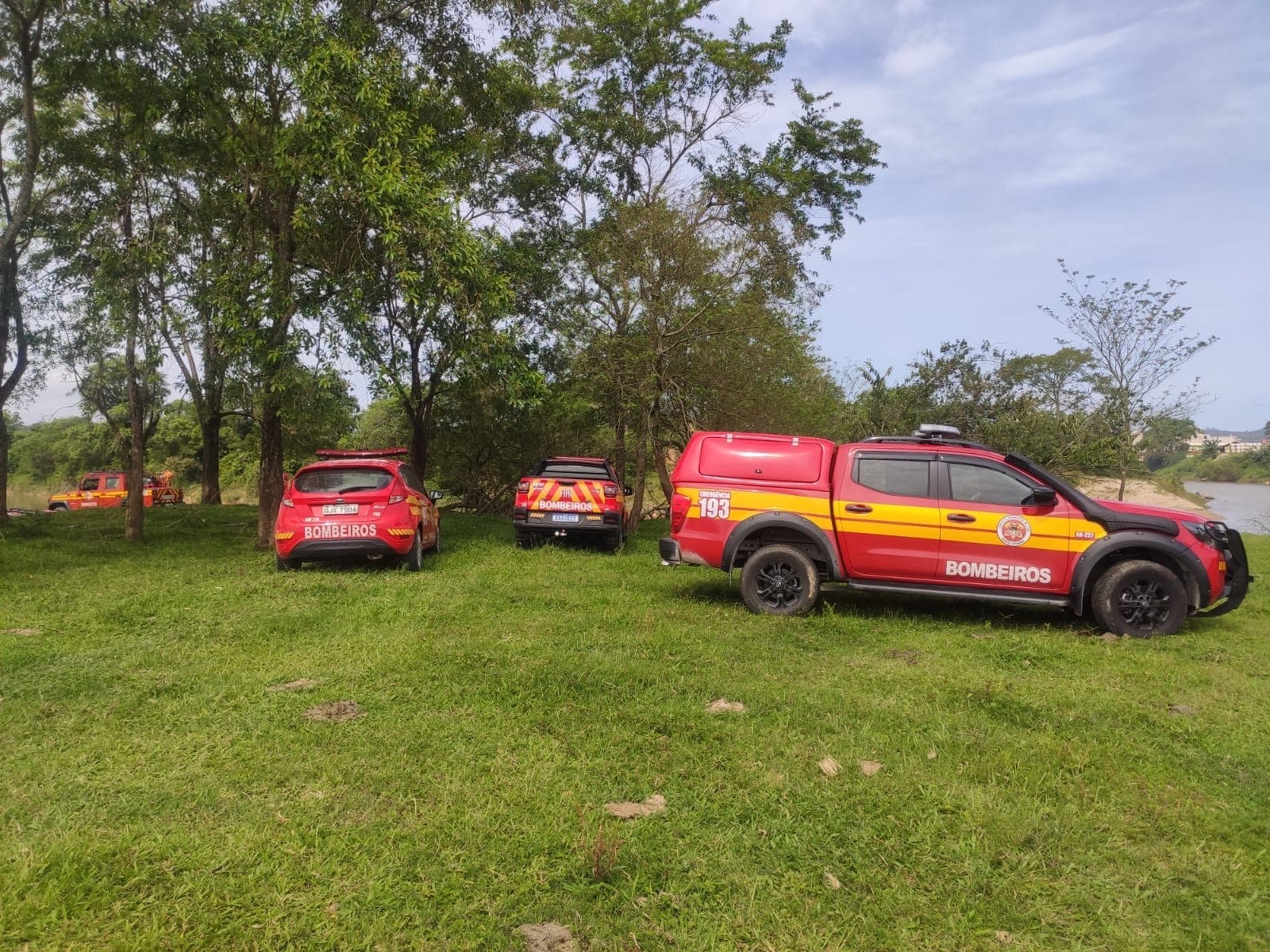 Mistério no Rio Tijucas: menino desaparecido há três dias mobiliza bombeiros