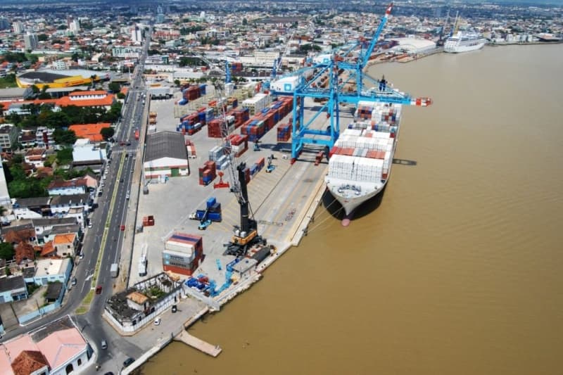 “O PT está de sacanagem”: Justiça nega liminar e governo federal assume controle do Porto de Itajaí