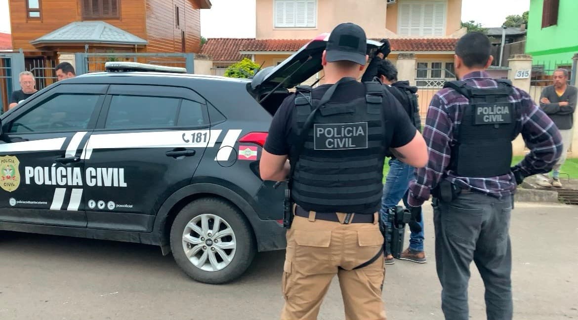 Preso homem acusado de queimar vítimas em crime chocante no interior de SC