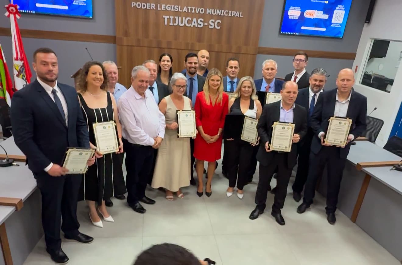 Prefeito, vice e vereadores eleitos de Tijucas são diplomados 
